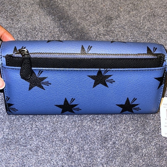 COACH wallet - Picture 3 of 7